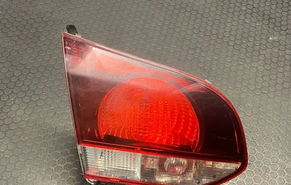 Volkswagen Golf VI Tailgate rear/tail lights 5K0945259