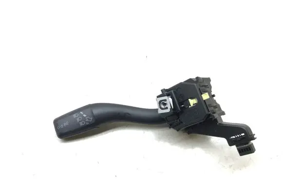 Audi A3 S3 8P Indicator stalk 8P0953513C K3752