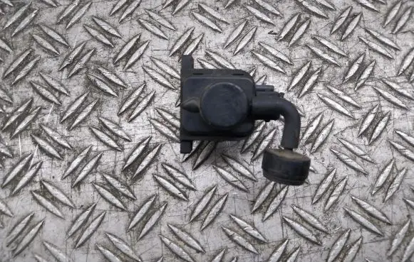 Valve vacuum