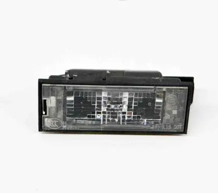 Renault Kadjar Number plate light E205053