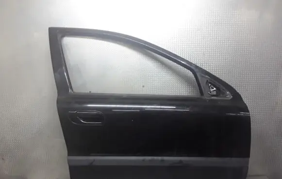 Volvo V70 Front door