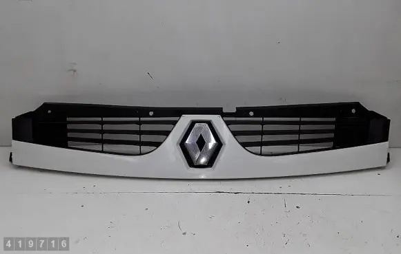 Renault Master II Front grill 8200426365