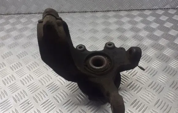 Ford Focus C-MAX Front wheel hub spindle knuckle