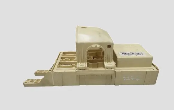 Hyundai Santa Fe Fuse module AK6546 07145N