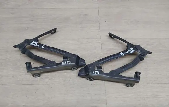 Toyota GT 86 Tailgate/trunk/boot hinge