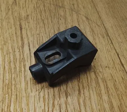 Land Rover Discovery 5 Radiator mount bracket LR062331