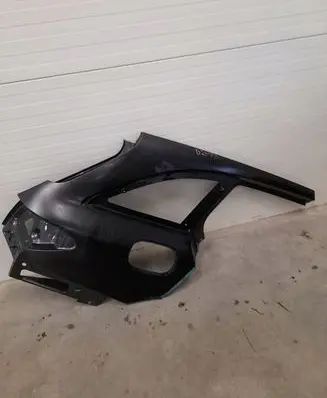Mercedes-Benz C W205 Glove box