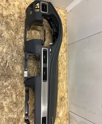 Volvo V70 Dashboard 30672128