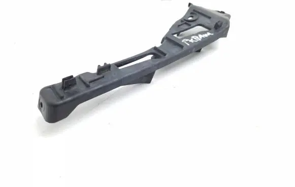 Porsche Cayenne (92A) Front bumper mounting bracket 7P5807049