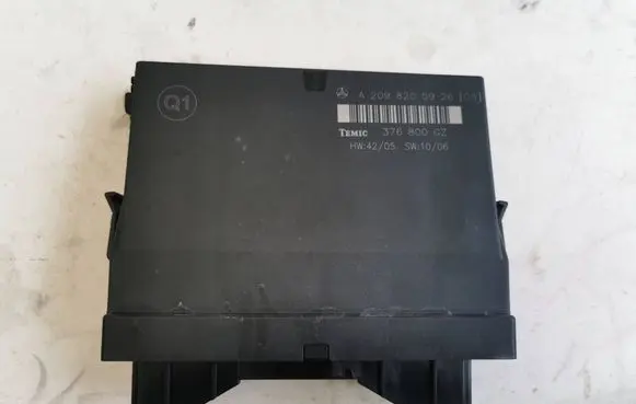 Mercedes-Benz CLK A209 C209 Comfort/convenience module 2098205926 376800GZ A2098205926