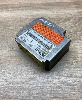 Mercedes-Benz E W211 Airbag control unit/module 2118702626 0285001880