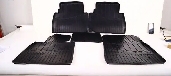 Toyota Land Cruiser (J200) Car floor mat set ACM100ACMACM