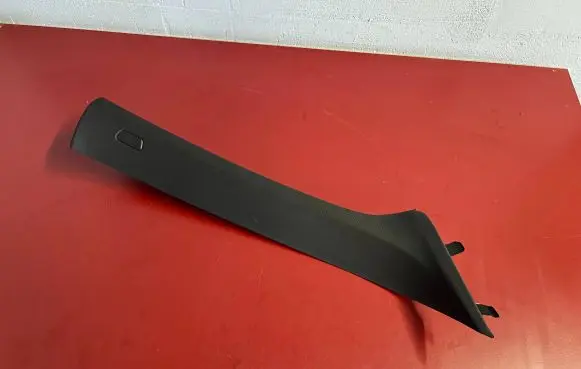 BMW X1 F48 F49 (A) pillar trim 7402608 51437402608