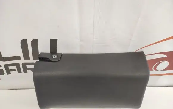 Mercedes-Benz C W203 Glove box A203680498