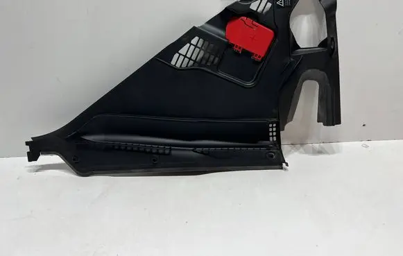 BMW 4 F32 F33 Wiper trim 1100642XX 74850610