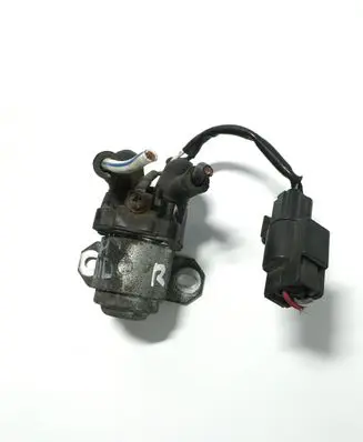 Mitsubishi Pajero Glow plug pre-heat relay MD342751 17074 J001J