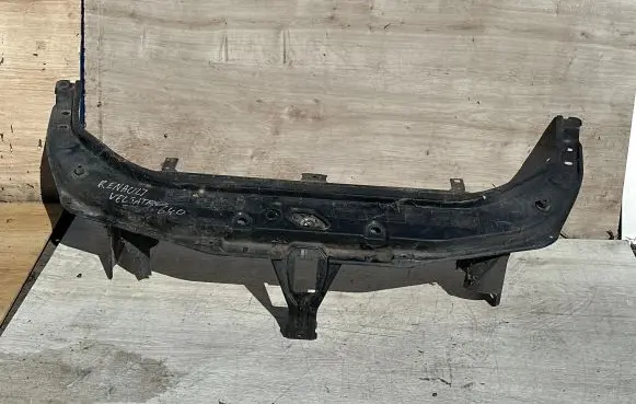 Top upper radiator support slam panel