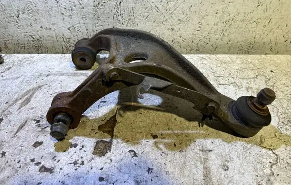 Rear upper control arm/wishbone