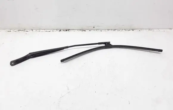 Volkswagen Touran I Front wiper blade arm 1T0955410A