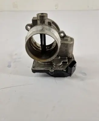 BMW 5 F10 F11 Electric throttle body valve 7806231