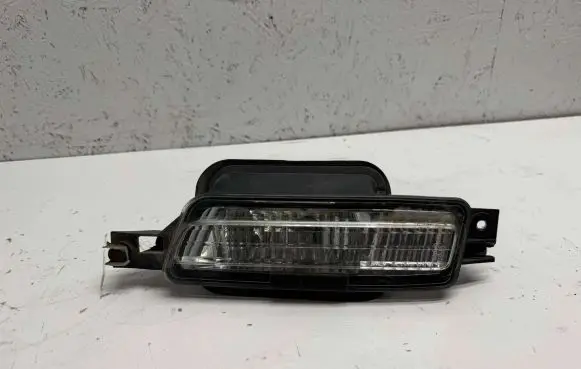 Subaru Outback Reverse light 13220791