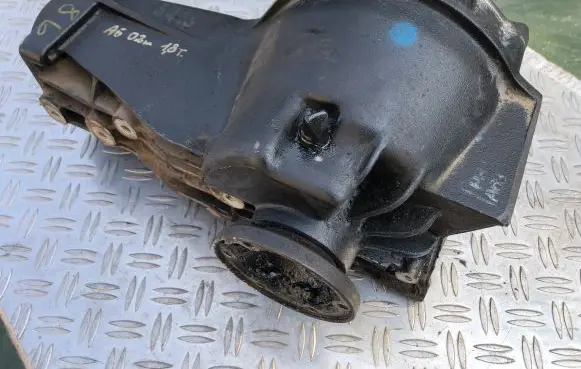 Audi A6 S6 C5 4B Rear differential CUC CUC110102