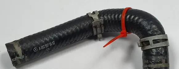 Mercedes-Benz E W212 Power steering hose/pipe/line A0029979652