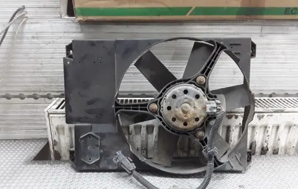 Citroen Jumper Electric radiator cooling fan 8240120