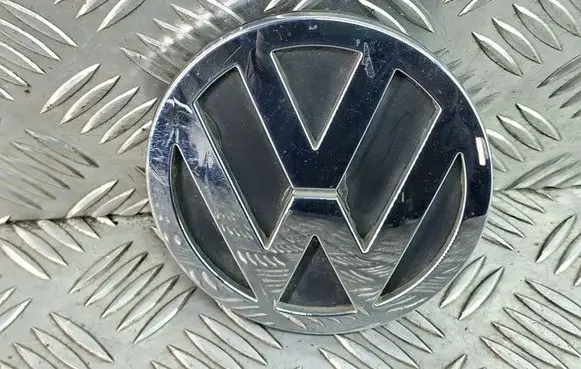 Volkswagen Crafter Manufacturer badge logo/emblem 