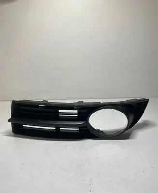 Volkswagen Touran I Front bumper lower grill 1T0853665A