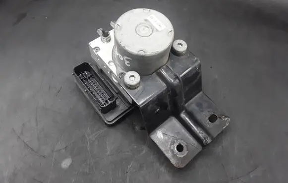 SsangYong Tivoli ABS Pump A2C93760002 4892035000 BH6013P800