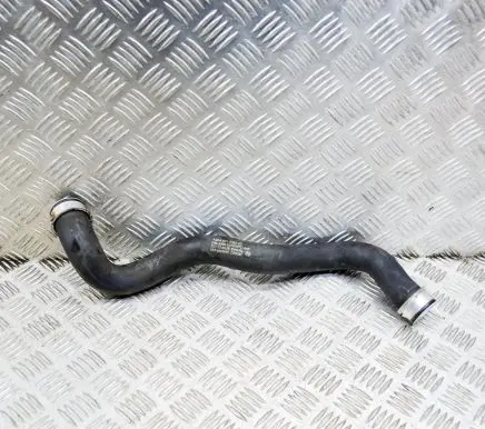 Mercedes-Benz E W212 Engine coolant pipe/hose A2045013182