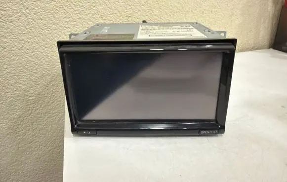 Nissan Leaf I (ZE0) Radio/CD/DVD/GPS head unit 259153ND1B