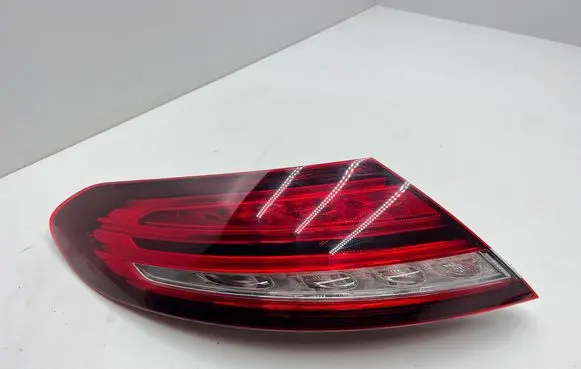 Rear/tail lights