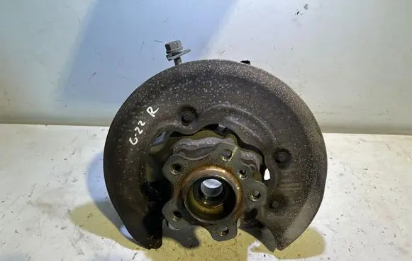 BMW 4 G22 G23 G24 G26 Rear wheel hub 