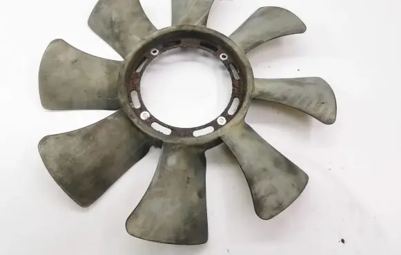 KIA Sorento Fan impeller 2526142920