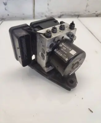 Volkswagen Caddy ABS Pump 1K0614517ED 10021209844