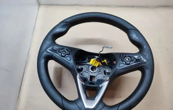Opel Astra K Steering wheel 34210939A