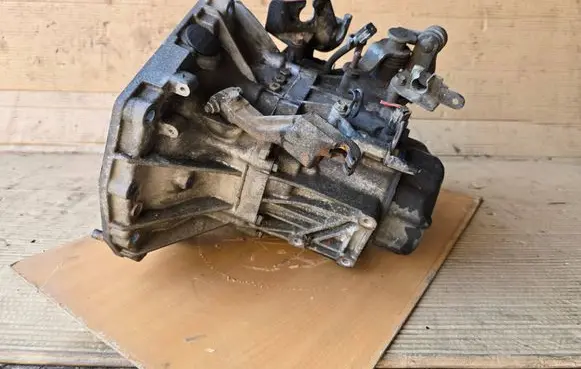 Suzuki Ignis Manual 5 speed gearbox 