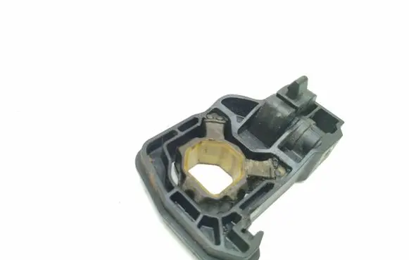 BMW 5 F10 F11 Radiator mount bracket 7575247