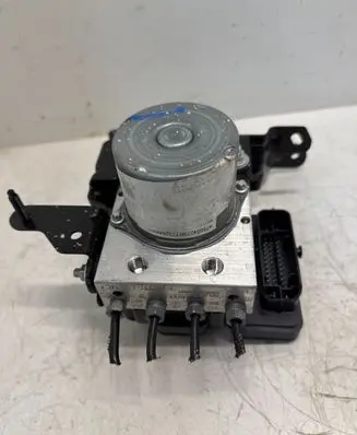 Renault Master III ABS Pump 476604079R