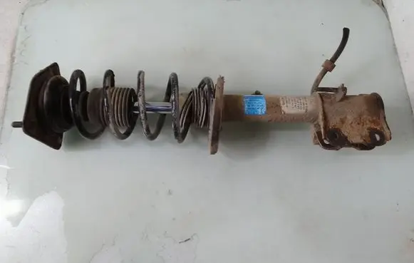 Smart ForFour I Front shock absorber with coil spring