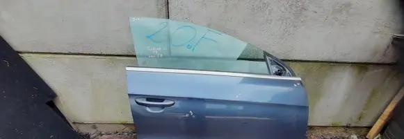 Volkswagen PASSAT CC Door (2 Door Coupe) LAKC9