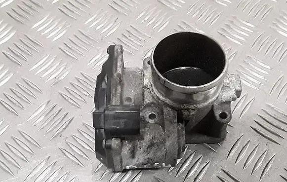 Hyundai ix35 Throttle valve 351002F000