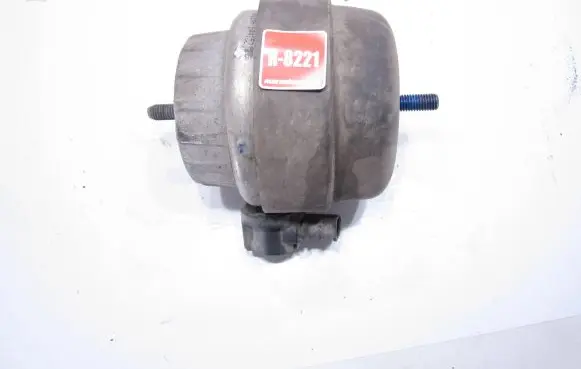 Audi A6 S6 C6 4F Engine mount bracket 4F0199382H