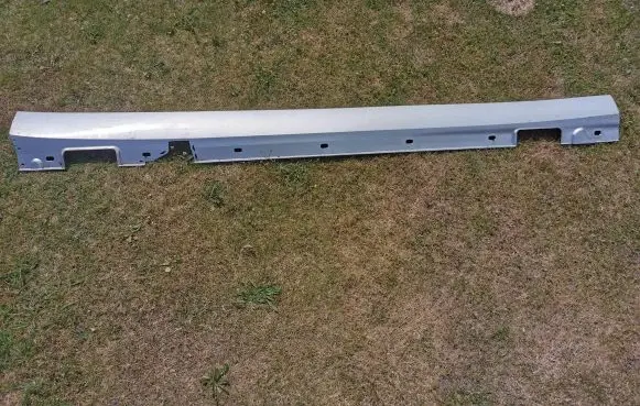 Mercedes-Benz E W212 Sill A2126900840