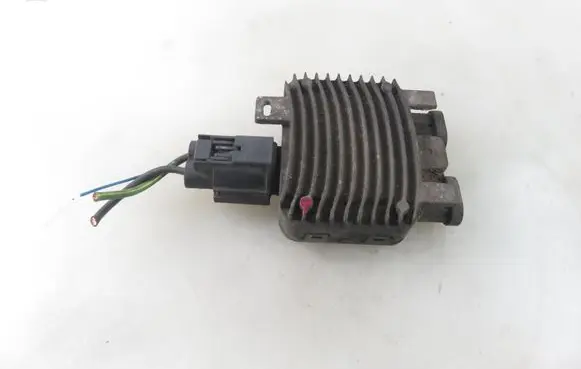 Ford Mondeo Mk III Coolant fan relay 940004101
