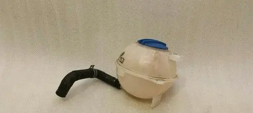Audi A4 S4 B8 8K Coolant expansion tank/reservoir cap 6Q0121407B
