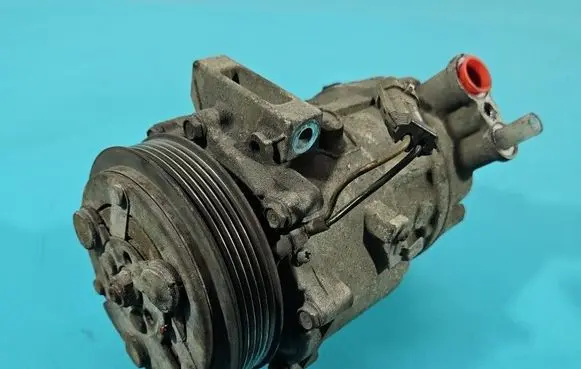 Opel Vectra C Air conditioning (A/C) compressor (pump) 13217307 IMPRK1521275