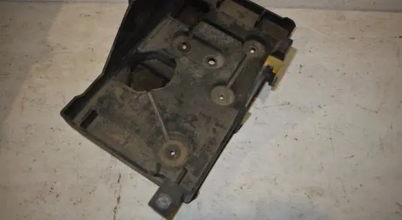 Mazda CX-7 Battery tray EH6456041